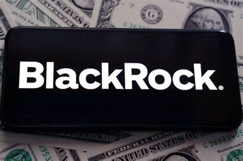 BlackRock Anticipates Renewed Institutional Interest In Bitcoin Spot ETFs - Benzinga