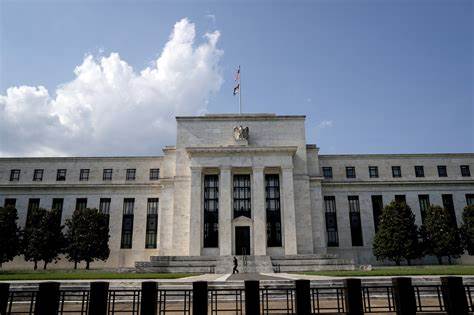 Fed Will Likely Cut by September, Carlyle's Thomas Says