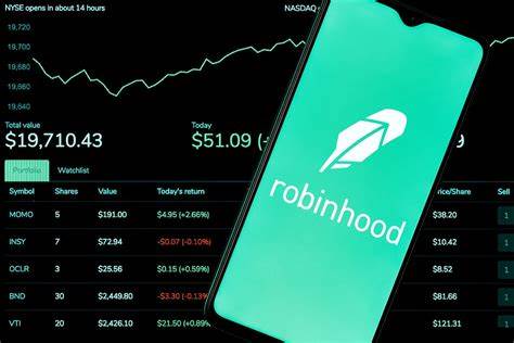 $2M Insider Buy on Robinhood Makes History: Should You Buy HOOD Stock, Too?