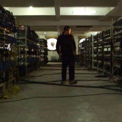 Inside the Chinese Bitcoin Mine That’s Grossing $1.5M a Month - VICE