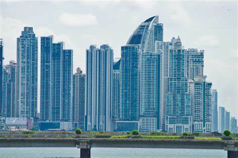 Panama Fine-Tunes Crypto Law, Looks to Learn Lessons from El Salvador - Bloomberg Línea English