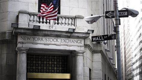 Meta upgraded, PNC Financial downgraded: Wall Street’s top analyst calls