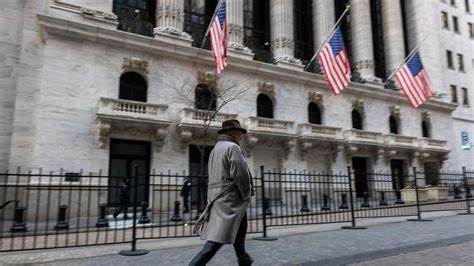Wall Street Fears Hawkish Fed Will Trigger Stock Market Selloff