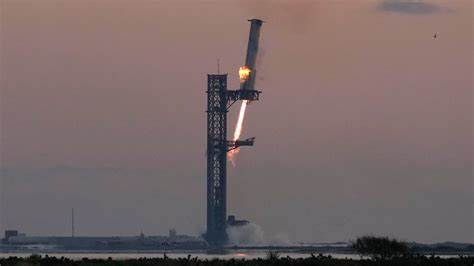 China successfully recovers 57-tonne rocket in ocean landing test [video]