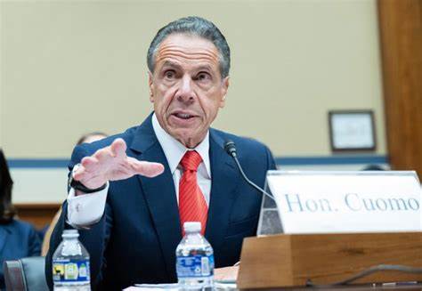 Former Governor Andrew Cuomo considering bid for NYC mayor - Yahoo