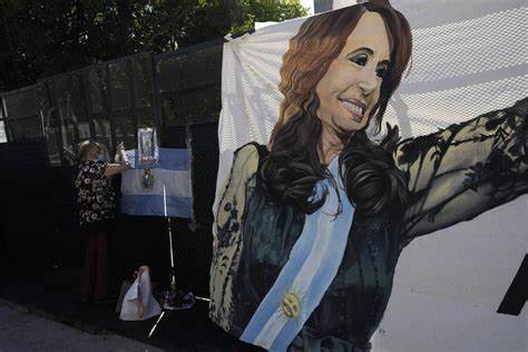 Fraud or Misstep? Argentine President Responds to $LIBRA Token Scandal - CryptoDaily