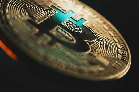 Bitcoin records muted gains in 2025 on Trump’s crypto policy flip-flops