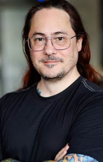 How to bug hotel rooms v2.0 [video]