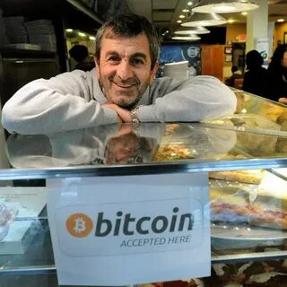 Crypto legend who bought pizza with Bitcoin is back at it - Honolulu Star-Advertiser