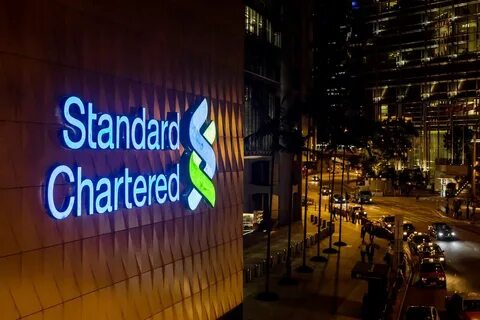 US May Sell Gold to Buy Bitcoin for Strategic Reserve – Standard Chartered