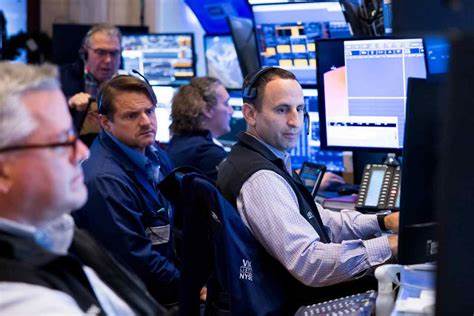 Wall Street Rushes to Boost S&P 500 Targets. The Runaway AI Train Keeps Rolling Along