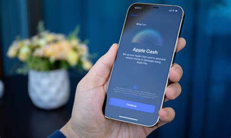 Apple Faces Lawsuit Over Apple Cash From Venmo, CashApp Users - PYMNTS.com