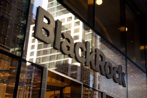 Fidelity, BlackRock Target Chinese Demand for Offshore Funds