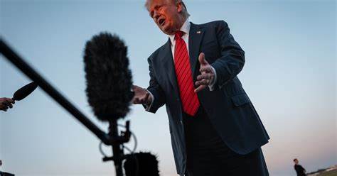  Trump administration mulls executive order on ‘debanking’ — WSJ 