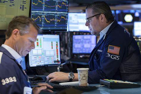 Morning Rally Fizzles: Stocks Reverse Course After Early Gains