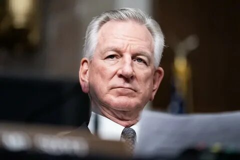 Sen. Tuberville cosponsors bill to secure one million Bitcoin for reserve