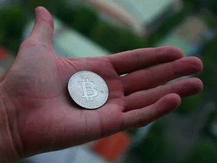 Weekly Recap: Bitcoin’s Tumble and the SEC’s Retreat - CoinDesk