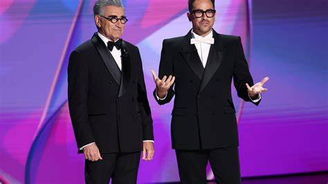 Dan and Eugene Levy Poke ‘The Bear’ in Otherwise Bland 2024 Emmys Monologue