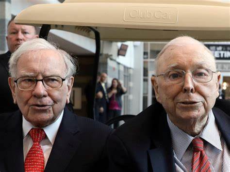 The late Charlie Munger once warned many modern get-rich gurus 'mislead you on purpose' — here's how he urged investors to build wealth instead