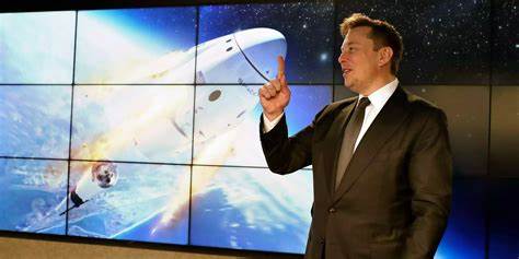 Elon Musk's SpaceX will be worth half a trillion dollars by 2030, billionaire investor Ron Baron predicts - Yahoo Finance