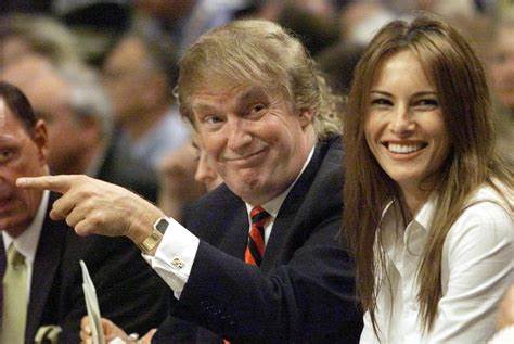 Fans treiben "$MELANIA" hoch Melania Trump zieht mit eigenem Krypto-Coin nach