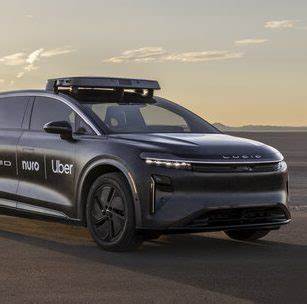 Uber Just Made a Huge Investment in Its Robotaxi Future. Here's What Investors Need to Know