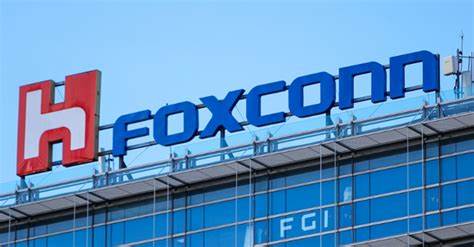 Foxconn to invest $383 mln in Vietnam circuit board plant, says state media - Reuters
