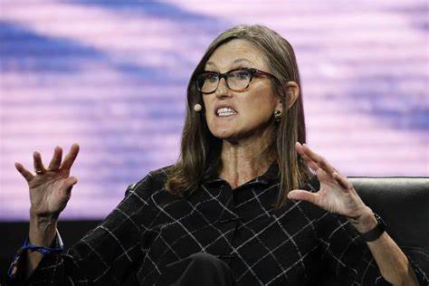Cathie Wood Is Doubling Down on This AI Stock. Should You?