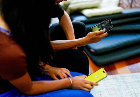Korean students seek 'digital undertakers' amid US visa social media screening