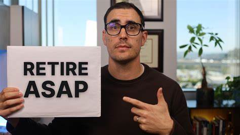 7 Signs You Should Retire Earlier Than You Think, According to Humphrey Yang