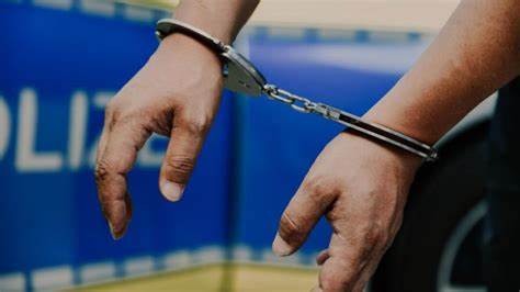 Havelland: Sieben Männer nach Kupferdiebstahl an Bahnstrecke ... - rbb24