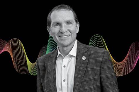 How does Hershey’s new CEO’s salary compare to his predecessor?