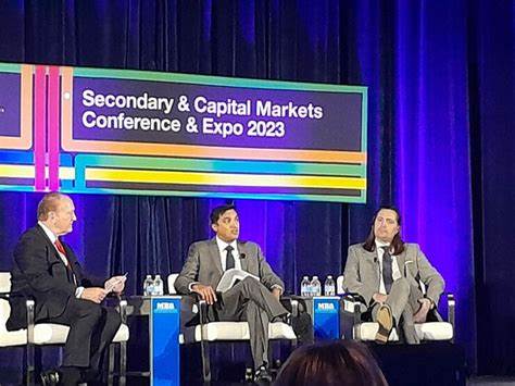 Fannie, Freddie Execs Led Government Meeting About Regulating Their Business