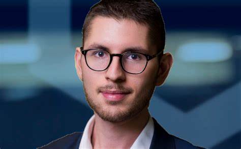 Meet Kingsley Advani, The man who turned $34,000 into more than $1,000,000 in six months, thanks to cryptocurrencies. - ZyCrypto