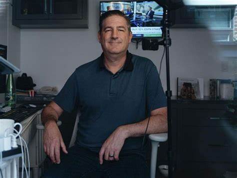 The Man Behind a Tiny Toronto Hedge Fund That Revived Meme Mania