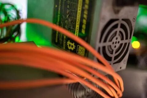 Exxon Weighs Taking Gas-to-Bitcoin Pilot to Four Countries - Bloomberg