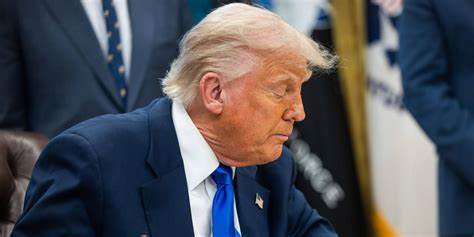 Blackstone Stock Rallies on Hopes 401(k)s Will Hold More Private Assets