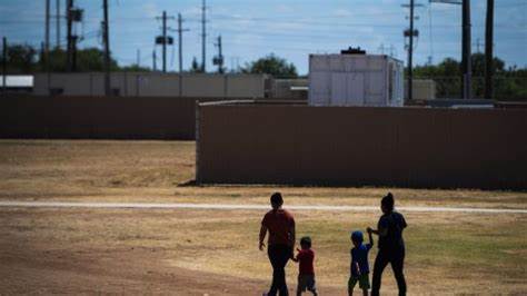 Texas family detention reveals adults fighting kids for clean water