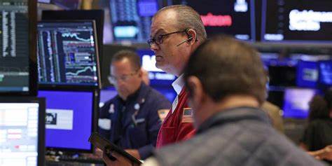 The Stock Market Is Hitting New Highs. Things Aren’t as Calm as They Seem