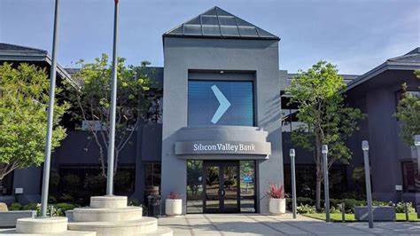 Former Owner of Collapsed Silicon Valley Bank Gets Bankruptcy Approval - Investopedia