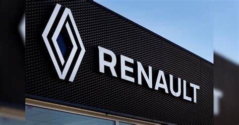 Renault to Book $11 Billion Hit on Nissan Stake
