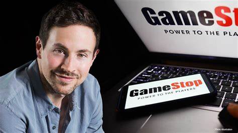 Did GameStop CEO hint at a potential $4.6B Bitcoin move? – Details