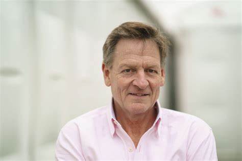 Star author Michael Lewis blasted for kid-glove treatment of Sam Bankman-Fried - Fortune