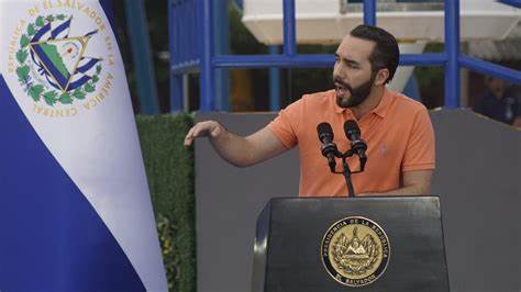 Why Bitcoin Is Losing Its Shine in El Salvador - Bloomberg Línea English