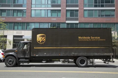 United Parcel (UPS) Drops 10.57% on Lower Income, Cautious Outlook