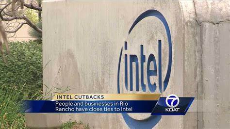 Intel Layoffs Can’t Solve the Chip Maker’s Issues. Why Wall Street Is Wary of the Stock