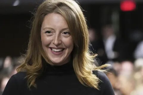 Trump’s Surgeon General Nominee to Divest Family Tobacco, Tech Holdings