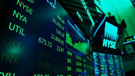 Stock Futures Fall as Inflation Fears Spread