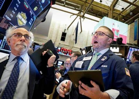 Nasdaq and S&P suffer the biggest plunge in two years - Daily Mail
