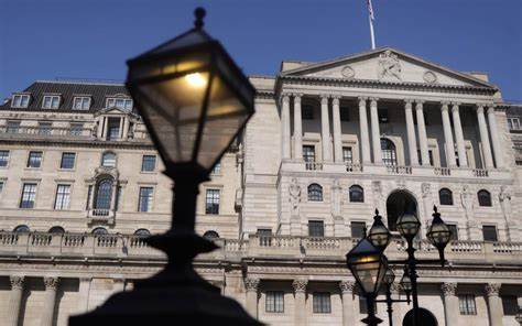 Rates to plunge to 2.75pc next year, says HSBC